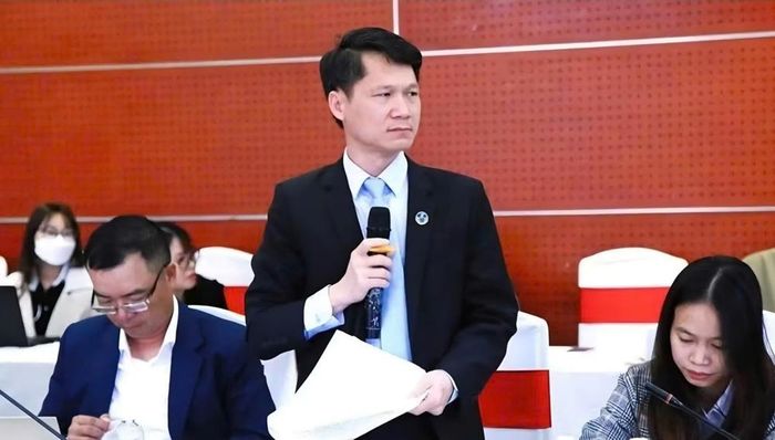  Luật sư Trần Văn An, Chủ nhiệm Đoàn Luật sư thành phố phát biểu tại hội nghị xây dựng pháp luật. (Ảnh: CTV) 