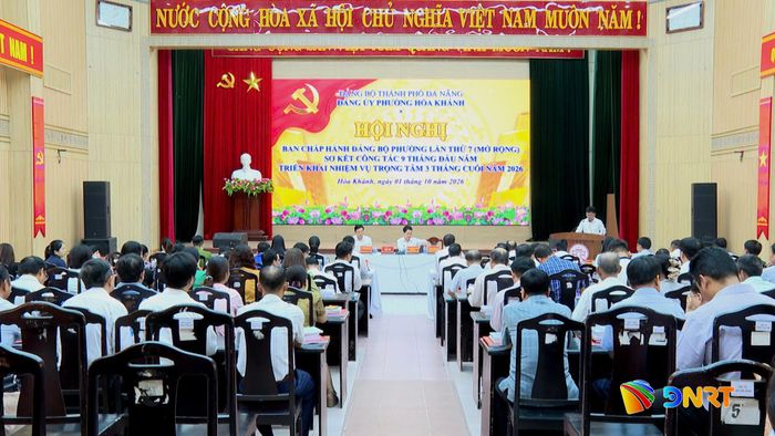 Đảng ủy phường Hòa Khánh kết nạp mới 111 đảng viên trong 9 tháng đầu năm, đạt 133,7% chỉ tiêu thành phố giao. Ảnh: L.P