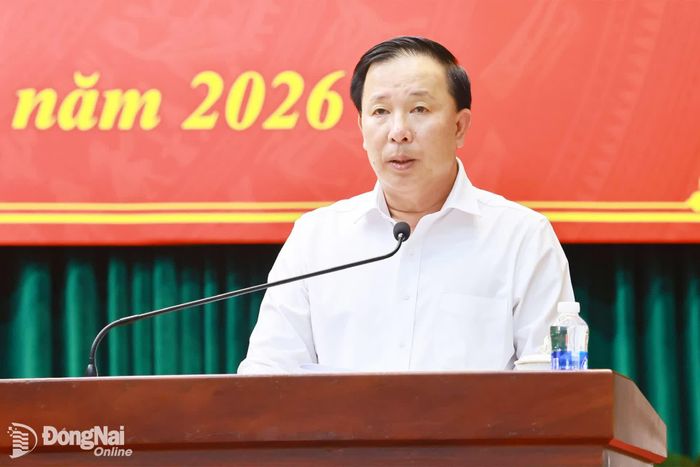 Phó Bí thư Thành ủy, Chủ tịch UBND thành phố Nguyễn Văn Út phát biểu tại hội nghị. Ảnh: Công Nghĩa