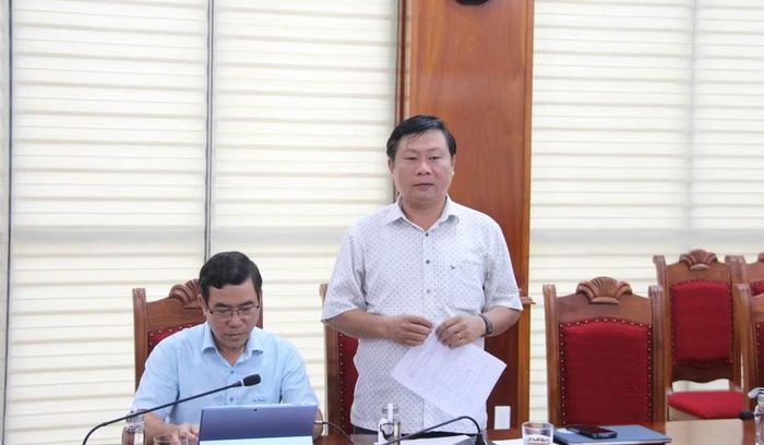  Tiến sĩ Trần Thanh Sơn - Phó Giám đốc ICISE báo cáo công tác chuẩn bị cho sự kiện. Ảnh: Trọng Lợi 