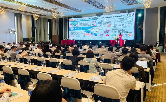 Hội thảo quy tụ các nhà quản lý, nhà khoa học, chuyên gia giáo dục, giảng viên đến từ các trường đại học, cao đẳng và viện nghiên cứu trên cả nước. Ảnh: Hồ Điểm