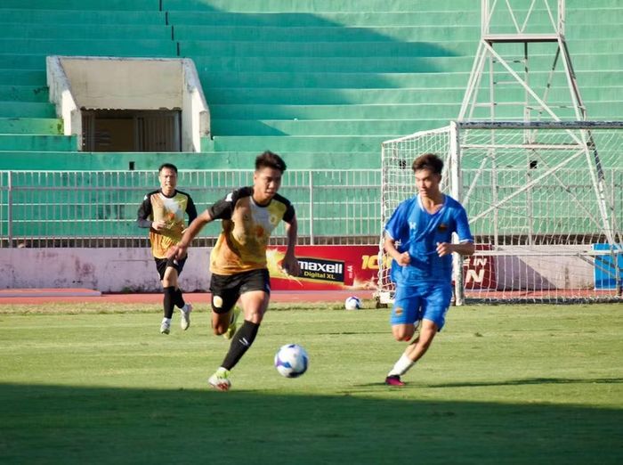  Các cầu thủ Bình Định FC nỗ lực chuẩn bị, hướng đến mục tiêu cạnh tranh ở nhóm dẫn đầu giải đấu. Ảnh: H.V 