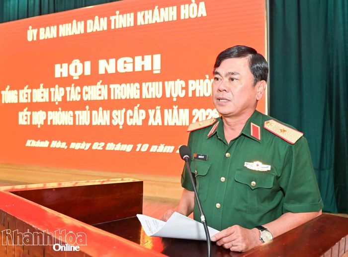 Thiếu tướng Nguyễn Túy phát biểu tại hội nghị.