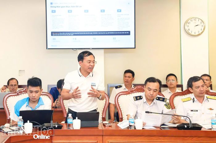 Đơn vị tư vấn trình bày nội dung đề án.