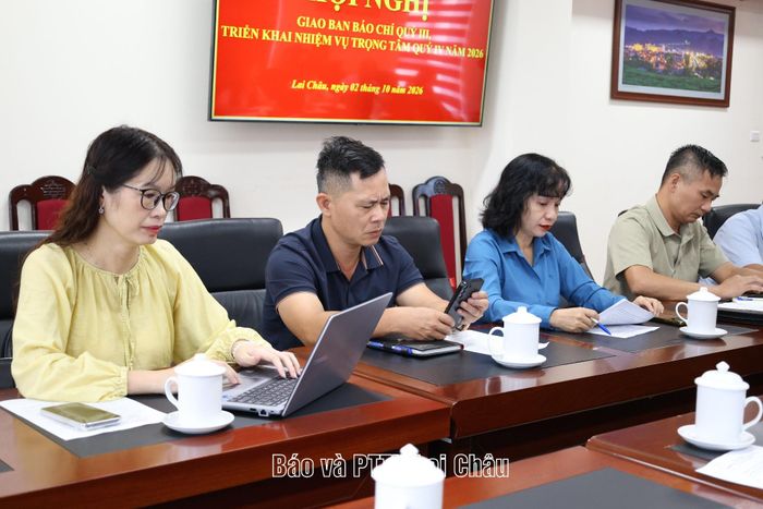 Đại biểu dự hội nghị.