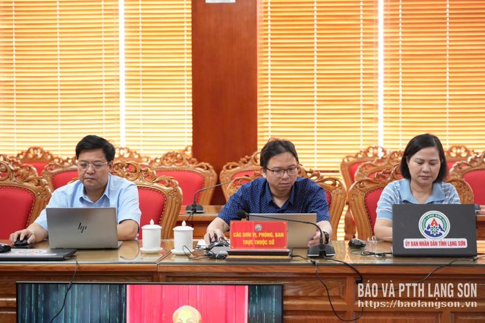 Các đại biểu tham dự hội nghị tại điểm cầu tỉnh Lạng Sơn