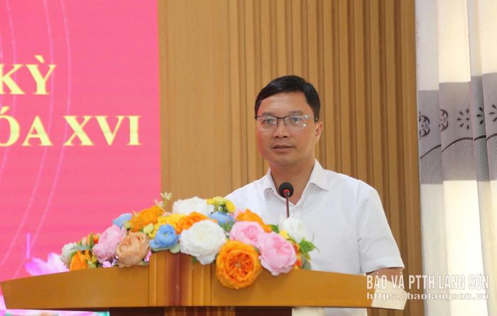 Lãnh đạo Sở Xây dựng giải đáp các ý kiến, kiến nghị của cử tri 