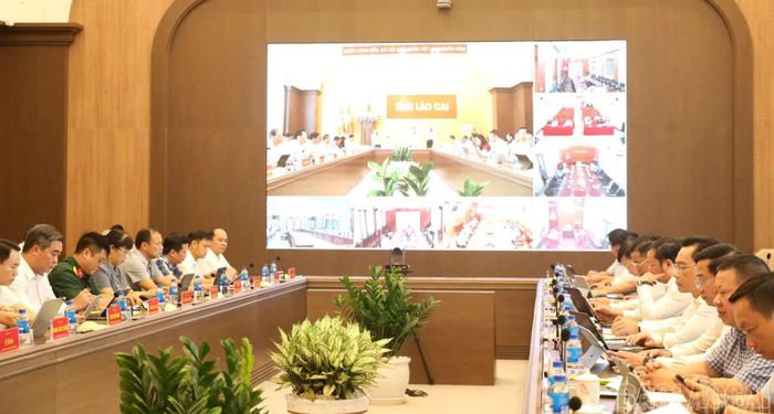 Quang cảnh Phiên họp thành viên UBND tỉnh tháng 10/2026.