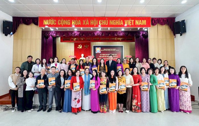 Đây là dịp để các cấp hội nhìn lại những kết quả đạt được, tiếp tục khẳng định vai trò của công tác khuyến học trong xây dựng xã hội học tập