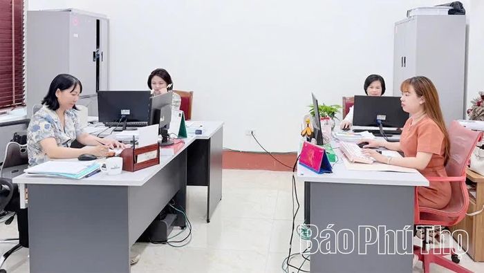 Phòng Kiểm tra văn bản, Sở Tư pháp tích cực đôn đốc, hướng dẫn nghiệp vụ và thẩm định kết quả giúp Tổ công tác thực hiện tổng rà soát hệ thống văn bản quy phạm pháp luật.