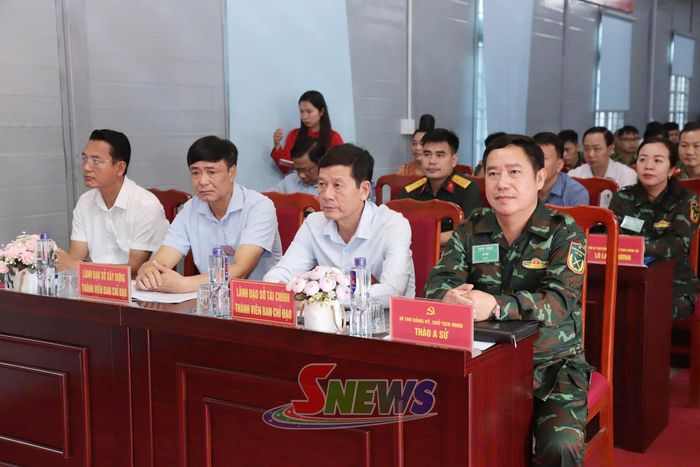 Các đại biểu dự diễn tập.