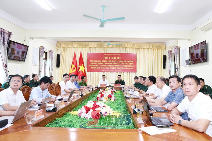 Đại biểu dự Hội nghị tại điểm cầu Ban Chỉ huy Bộ đội Biên phòng tỉnh