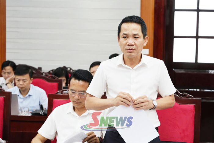 Đồng chí Chánh Thanh tra tỉnh phát biểu tại hội nghị.