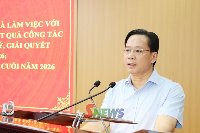 Đồng chí Bí thư Tỉnh ủy phát biểu tại hội nghị.