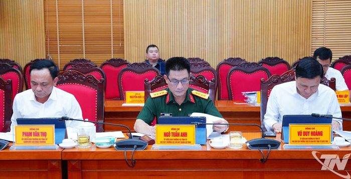 Các đồng chí Ủy viên Ban Thường vụ Tỉnh ủy dự Hội nghị.