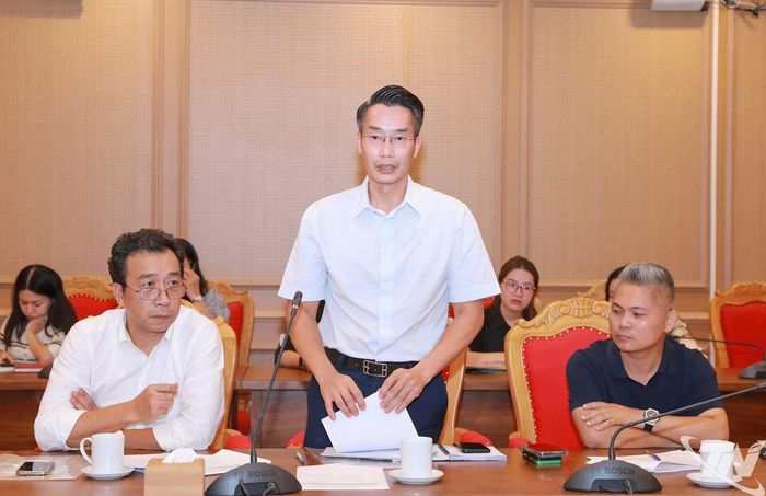 Đại diện Đài truyền hình Việt Nam phát biểu.