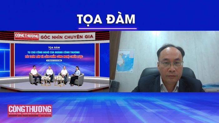GS.TS. Huỳnh Trung Hiếu - Phó Hiệu trưởng Trường Đại học Công nghiệp TP. Hồ Chí Minh tham gia Tọa đàm theo hình thức trực tuyến.