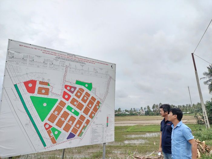 Trung tâm phát triển quỹ đất tỉnh Gia Lai đã tiến hành chi trả đền bù, hỗ trợ GPMB để xây dựng các khu TĐC đường sắt tốc độ cao.
