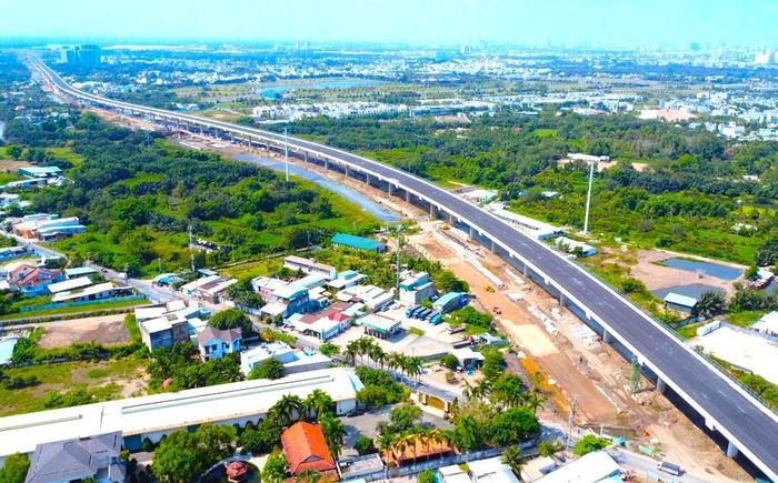 Nhiều đoạn tuyến tại dự án đường Vành đai 3 TP.HCM sắp đưa vào khai thác.