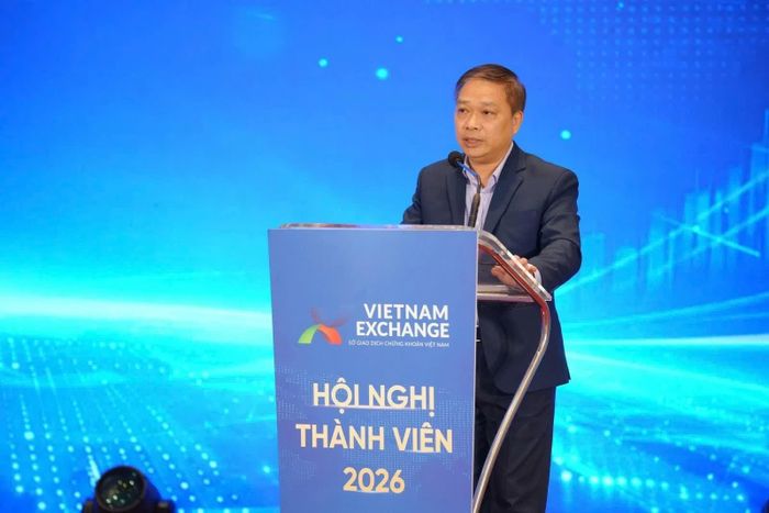 Ông Lương Hải Sinh - Chủ tịch Hội đồng Thành viên VNX phát biểu.