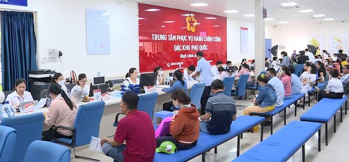 UBND tỉnh An Giang yêu cầu Chủ tịch UBND Đặc khu Phú Quốc trực tiếp chỉ đạo và chịu trách nhiệm tổ chức xử lý toàn bộ số hồ sơ quá hạn.