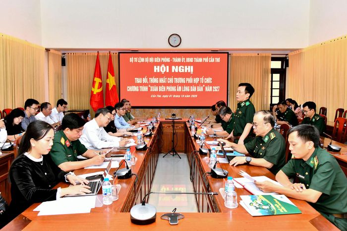 Quang cảnh hội nghị. Ảnh: Văn Long