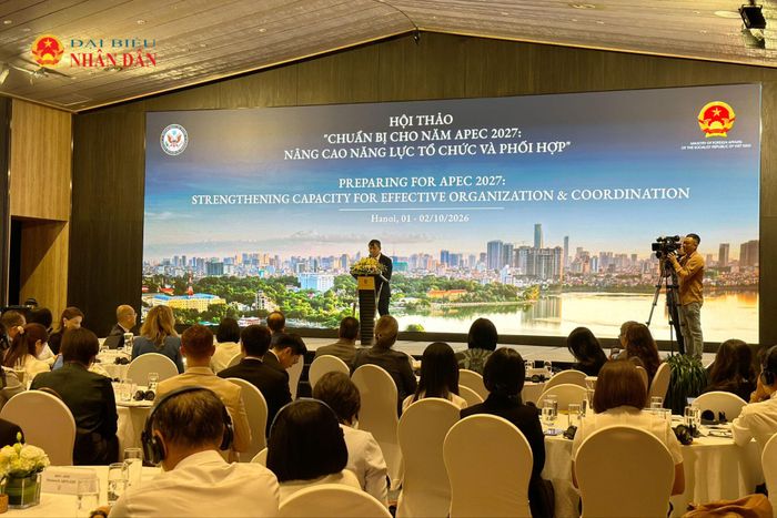 Thứ trưởng Thường trực Bộ Ngoại giao Nguyễn Minh Vũ phát biểu khai mạc Hội thảo “Chuẩn bị cho Năm APEC 2027: Nâng cao năng lực tổ chức và phối hợp”. Ảnh : Hồng Nhung