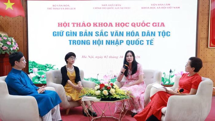 Các đại biểu trao đổi tại Hội thảo. Ảnh: BTC