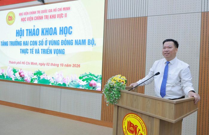 TS. Nguyễn Văn Điển, Trưởng Khoa Kinh tế chính trị, Học viện Chính trị khu vực II Phát biểu tổng kết Hội thảo