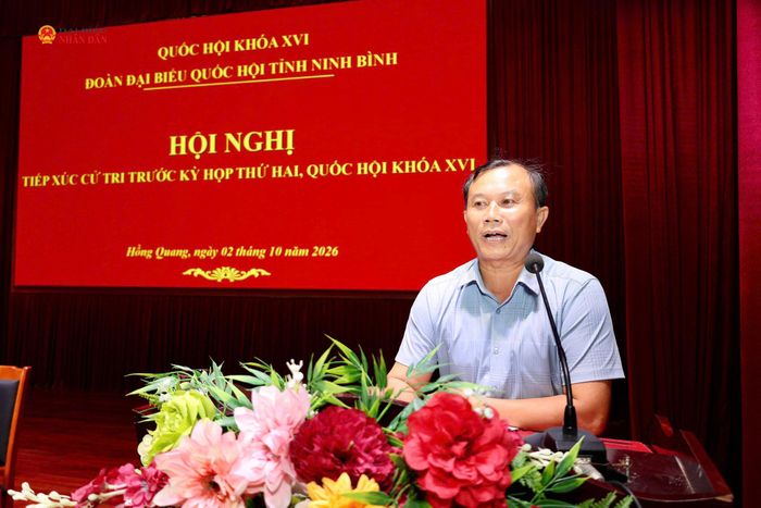 Cử tri phát biểu ý kiến, kiến nghị tại hội nghị