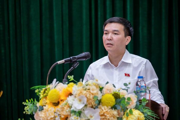ĐBQH Hà Sỹ Huân phát biểu tại hội nghị