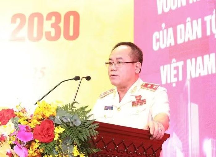 Trung tướng Nguyễn Thanh Tùng, Giám đốc Công an TP Hà Nội được tặng thưởng danh hiệu “Công dân ưu tú Thủ đô” năm 2026.