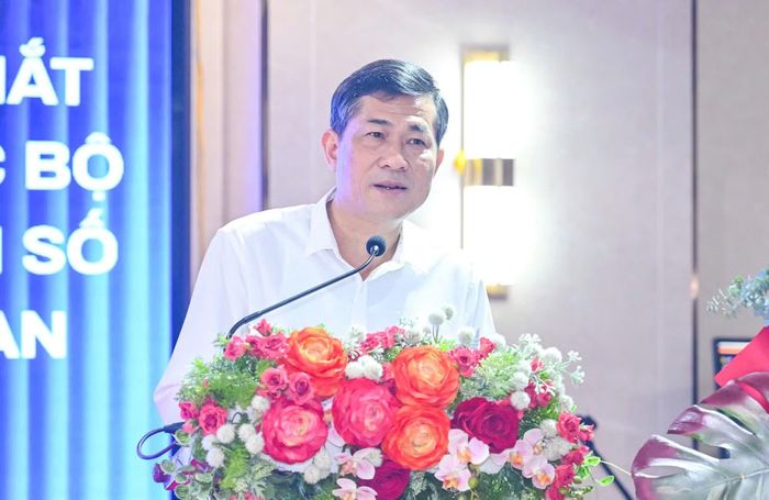 Đồng chí Thái Văn Thành, Phó Chủ tịch UBND tỉnh phát biểu tại hội nghị.