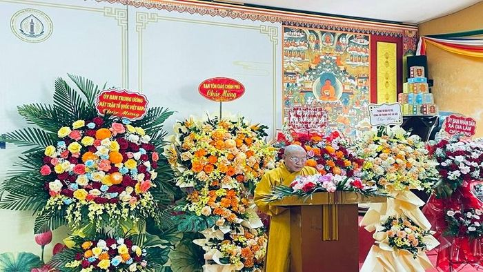 HT. TS Thích Gia Quang phát biểu trong buổi lễ ra mắt