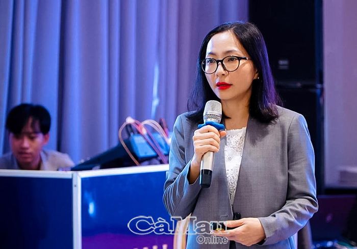 Bà Nguyễn Thị Mai Phương, Phó Trưởng ban Hợp tác quốc tế và TBT, Uỷ ban Tiêu chuẩn Đo lường Chất lượng Quốc gia, chia sẻ các quy định kỹ thuật đối với sản phẩm xuất khẩu.
