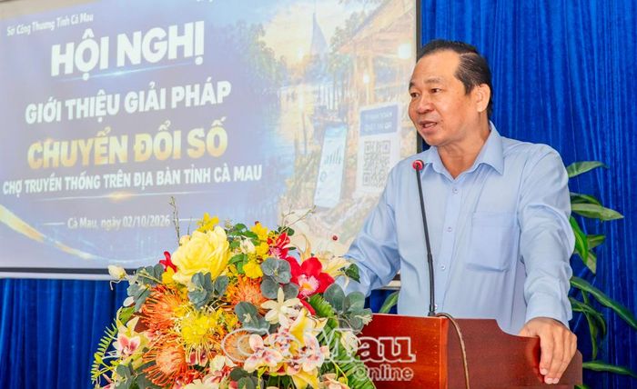 Ông Dương Vũ Nam, Phó Giám đốc Sở Công Thương tỉnh Cà Mau, phát biểu tại hội nghị.