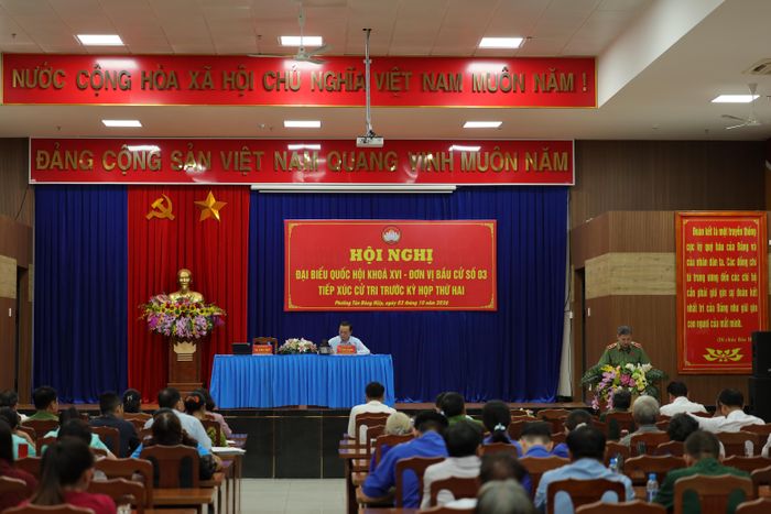 Quang cảnh hội nghị