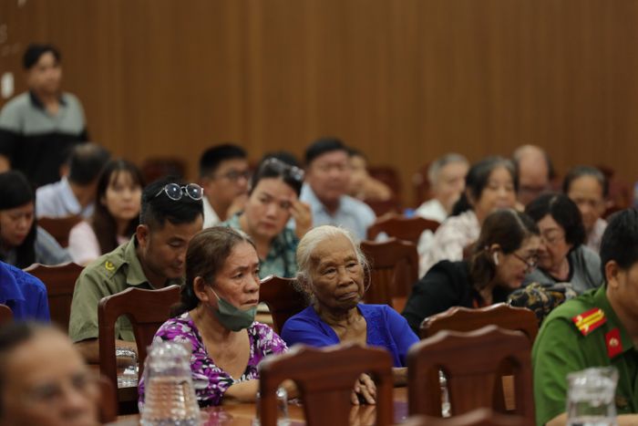 Cử tri P.Tân Đông Hiệp tham dự hội nghị