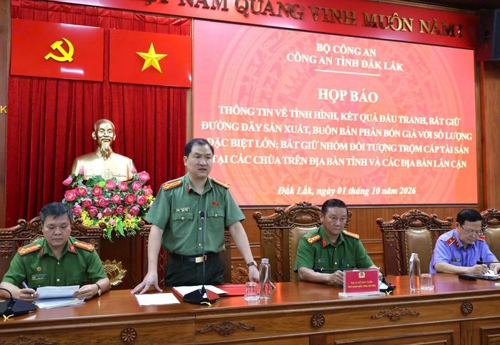  Thượng tá Nguyễn Thanh Hải thông tin về vụ án. 