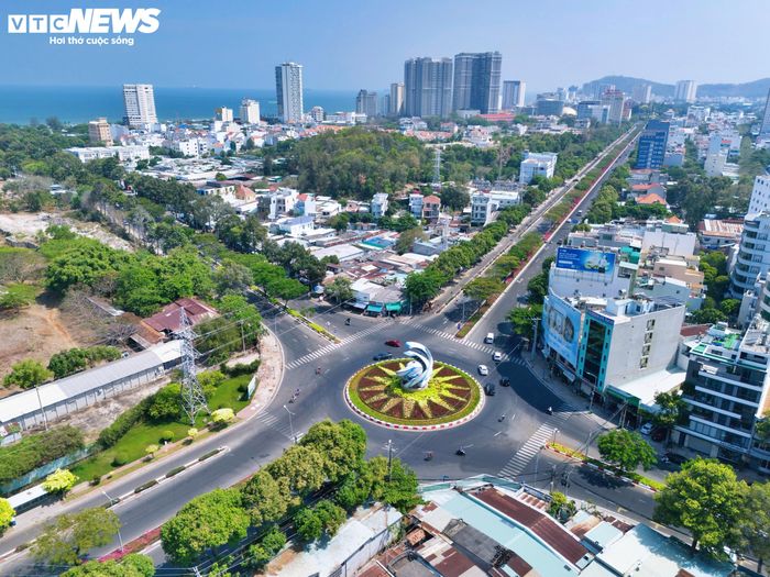 Hiện Ban Quản lý Đường sắt đô thị đang nghiên cứu, triển khai công tác chuẩn bị đầu tư tuyến số 3 kết nối Vũng Tàu - Bà Rịa - Phú Mỹ. (Ảnh: Lương Ý)