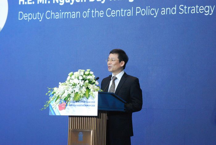 Ông Nguyễn Duy Hưng phát biểu.