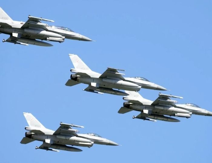 Tiêm kích F-16. (Ảnh: AP)