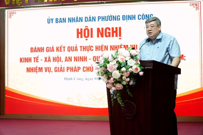 Bí thư Đảng ủy, Chủ tịch HĐND phường Nguyễn Quang Trung phát biểu chỉ đạo tại hội nghị. Ảnh: Huy Hoàng
