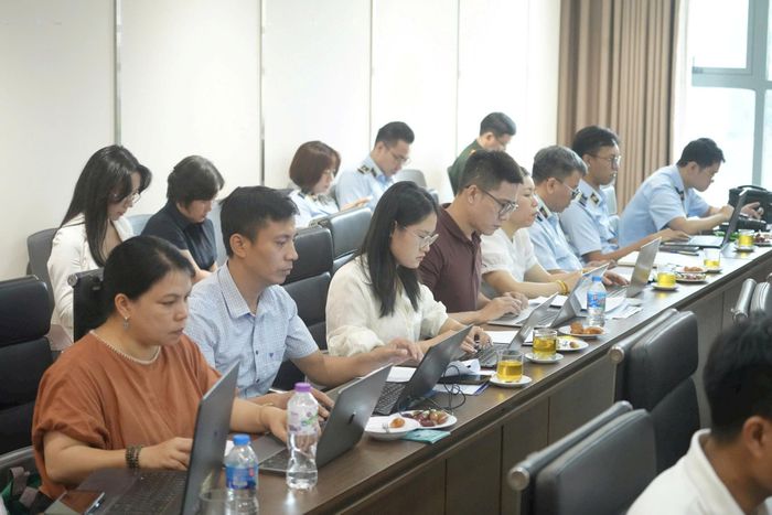 Phóng viên các cơ quan báo chí Trung ương và thành phố Hà Nội tham dự hội nghị. Ảnh: Phạm Hùng