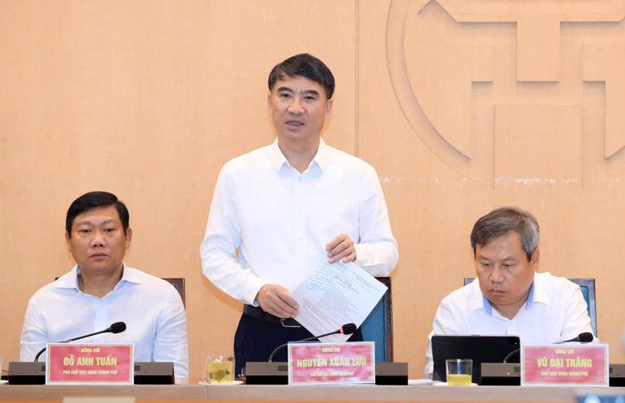 Phó Chủ tịch UBND thành phố Nguyễn Xuân Lưu phát biểu. Ảnh: Viết Thành