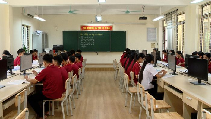 Không gian phòng Tin học tại Trường Trường Tiểu học, THCS và THPT Minh Châu. Ảnh: PV
