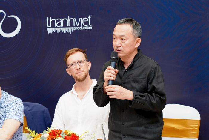 Nhạc sĩ Quốc Trung chia sẻ về chương trình. Ảnh: BTC