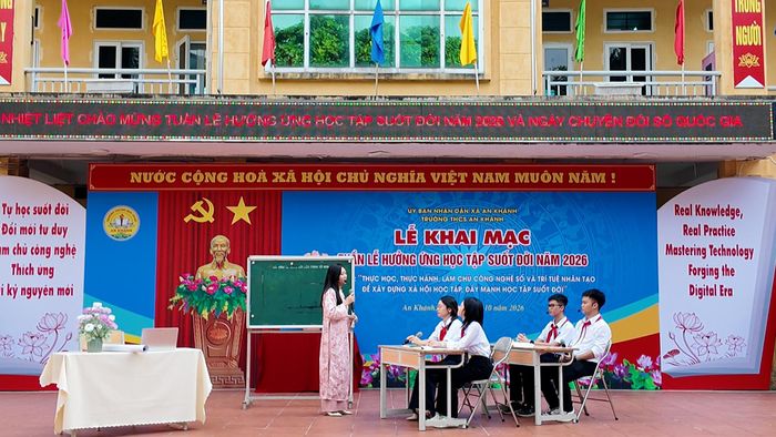 Tiết mục tại buổi lễ. Ảnh: Huyền Phương