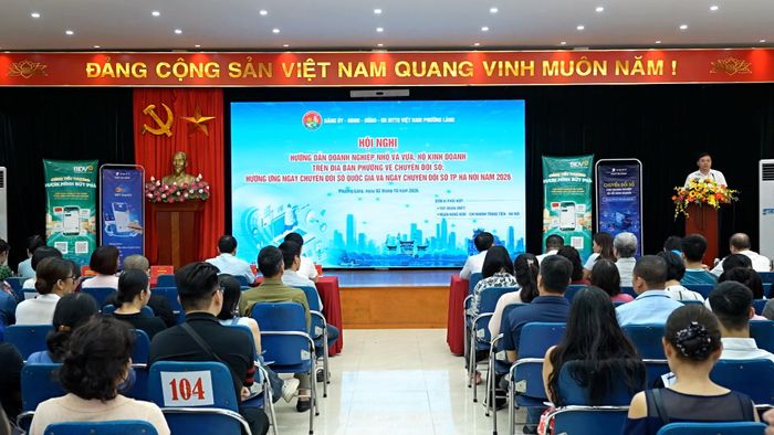 Toàn cảnh hội nghị hướng dẫn doanh nghiệp nhỏ và vừa, hộ kinh doanh về chuyển đổi số. Ảnh: Phạm Mạnh