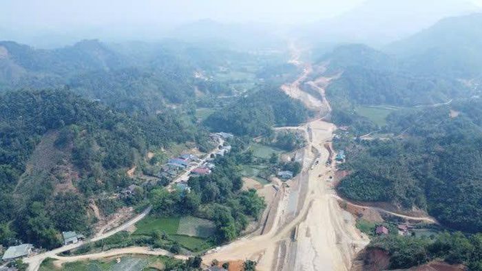 Dự án cao tốc Chợ Mới - Bắc Kạn được Kiểm toán Nhà nước chỉ ra nhiều tồn tại trong quá trình khảo sát, thiết kế, lập dự toán, đấu thầu và tổ chức thi công - (ảnh Nhật Tân).